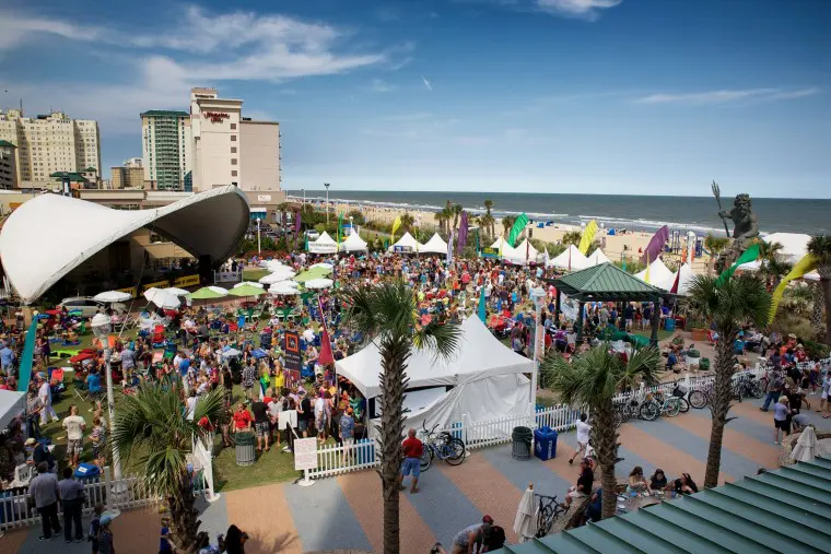 The 31st Street Park is the ideal location for a great night of music and fun!